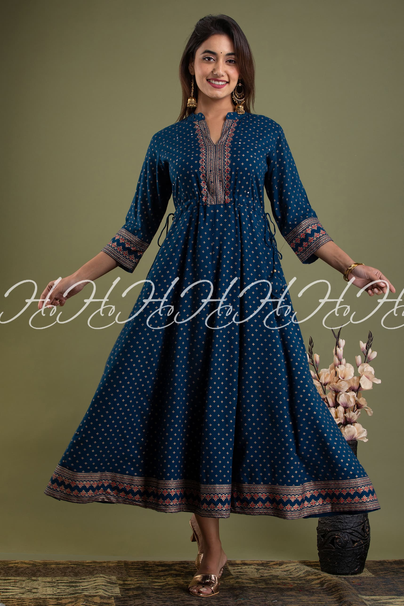 Yale Blue Mandarin Collar Side Knot Kurti