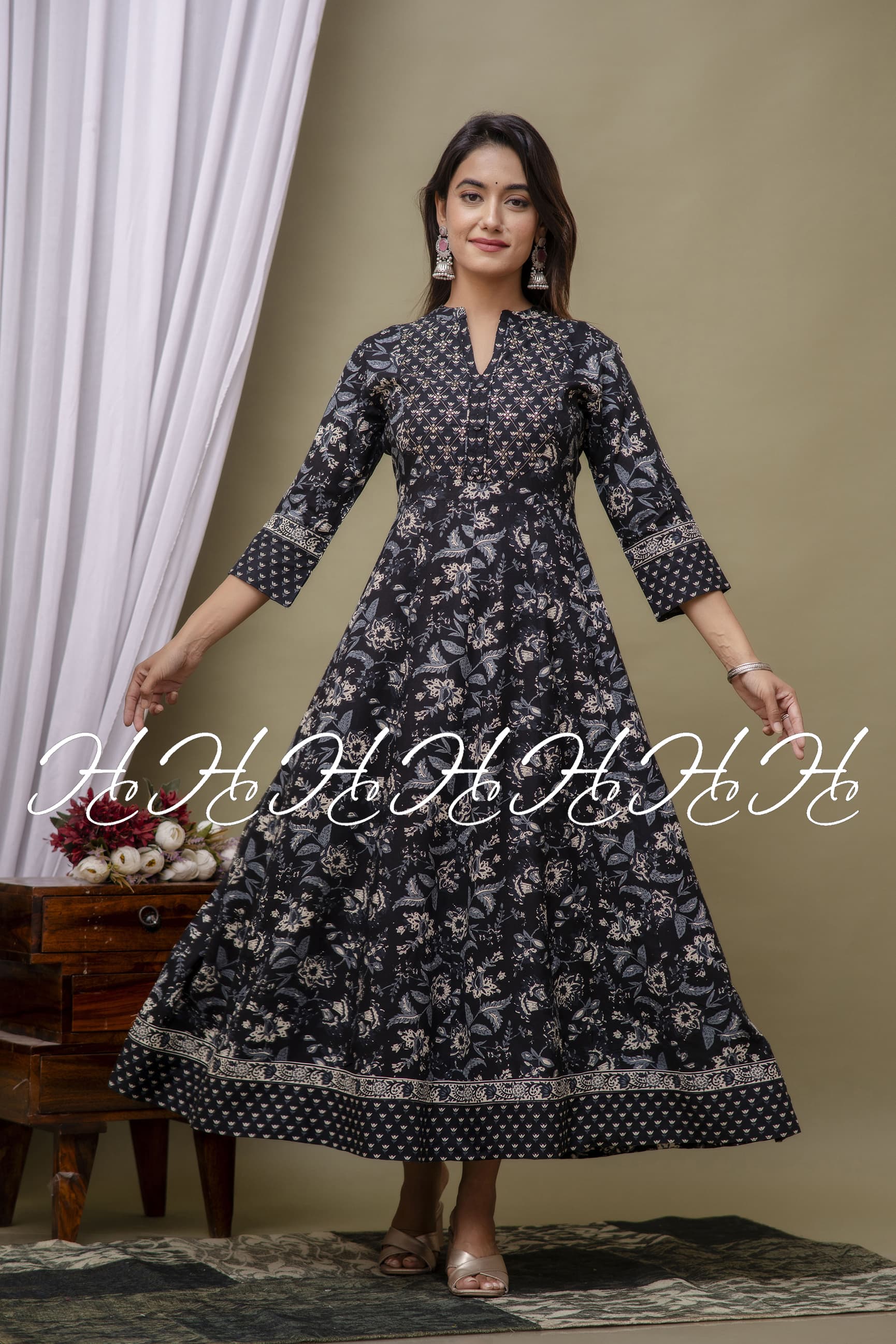 Prussian Mandarin Collar Office Wear Kurti with Lace Border at Bottom