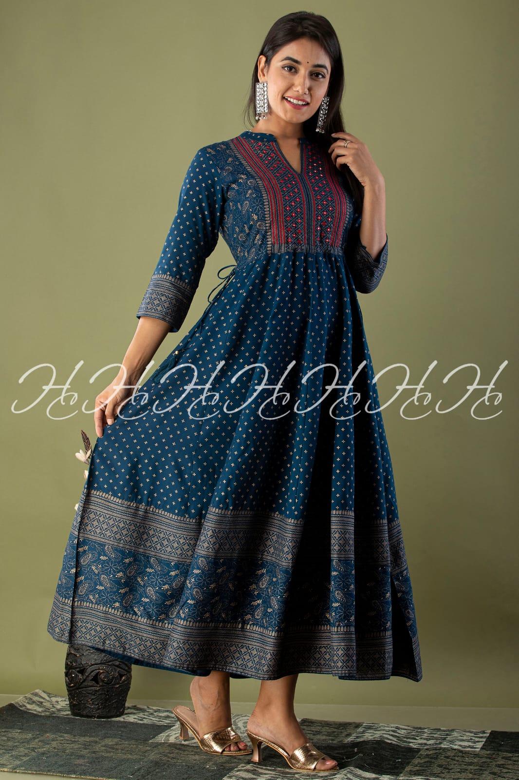 Blue Mandarin Collar Embroidered Long Kurti