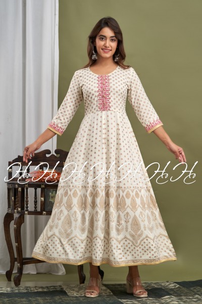 Printed White Kurtis with Narrow Lace and Round Neck Design